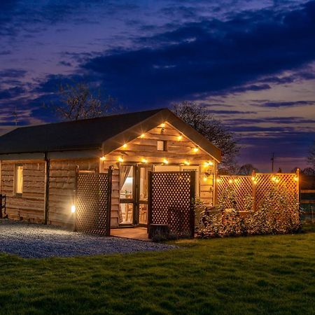 Montana Log Cabin - Ockeridge Rural Retreats Wichenford Exteriér fotografie